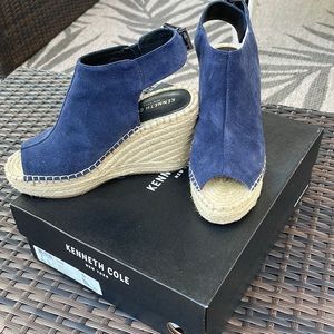 Kenneth Cole Olivia wedges size 7